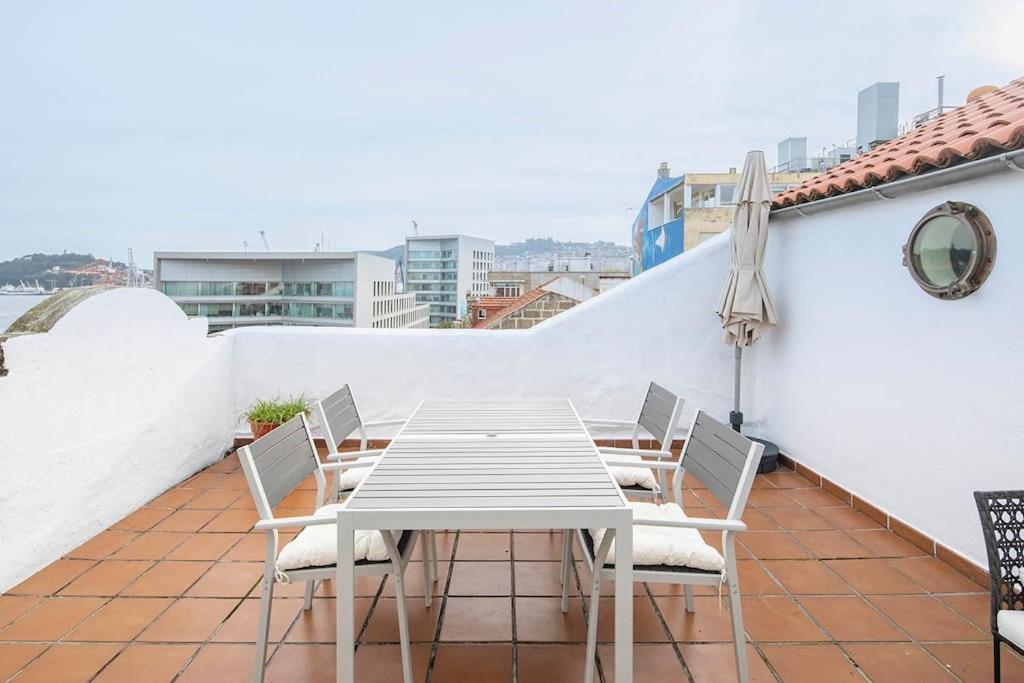 Apartmán Centrico Atico Frente Al Mar Vigo Exteriér fotografie