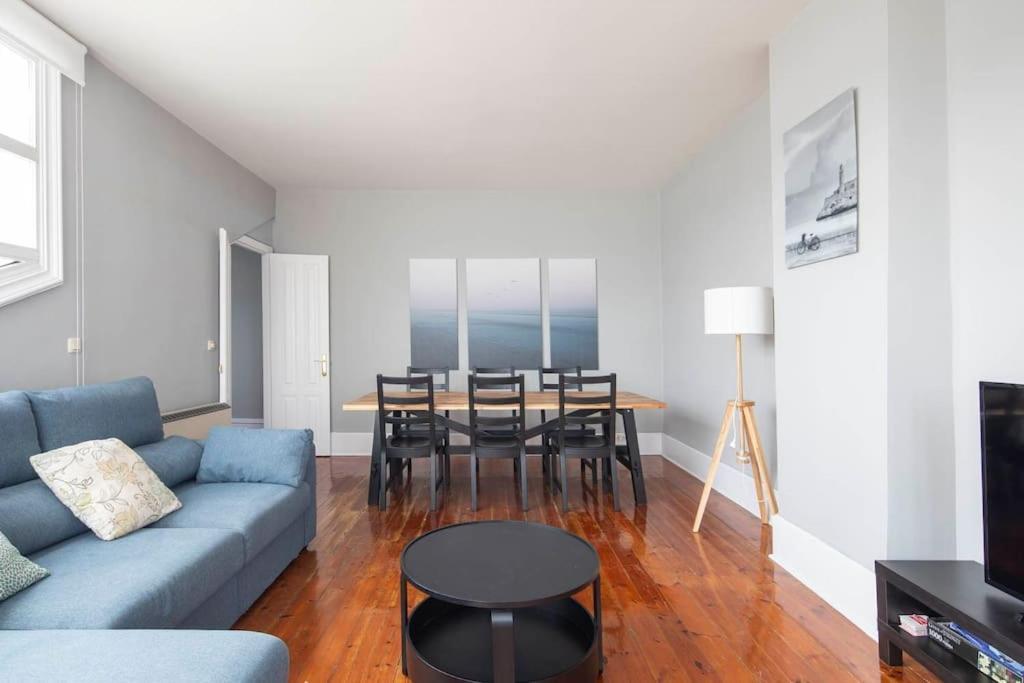 Apartmán Centrico Atico Frente Al Mar Vigo Exteriér fotografie